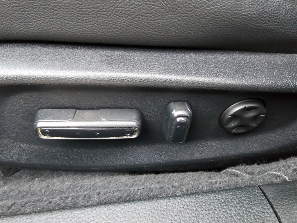 2020 Honda Accord Image 32