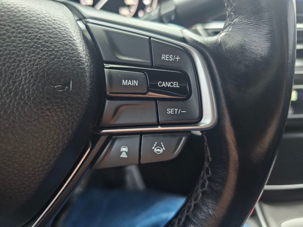 2020 Honda Accord Image 35