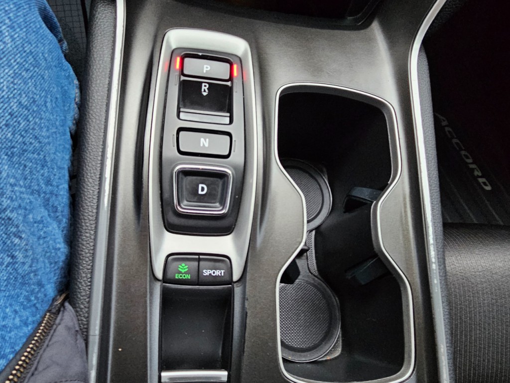 2020 Honda Accord Image 48