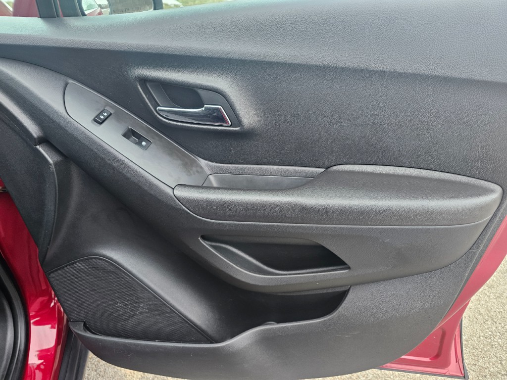 2015 Chevrolet Trax Image 16