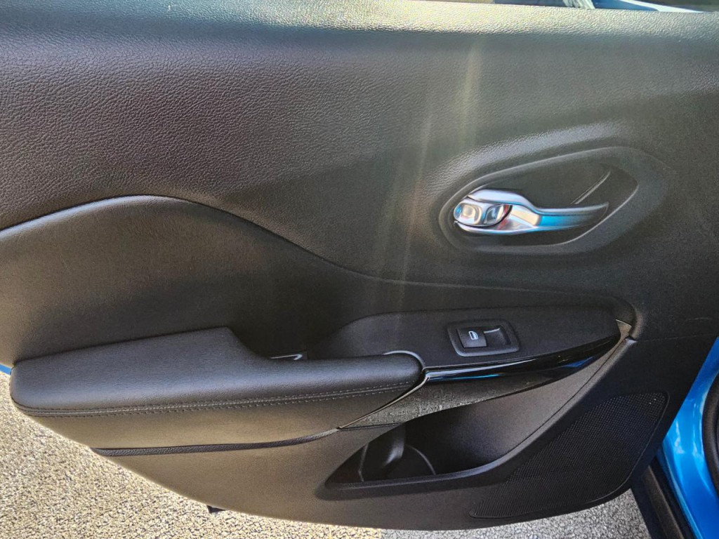 2020 Jeep Cherokee Image 22