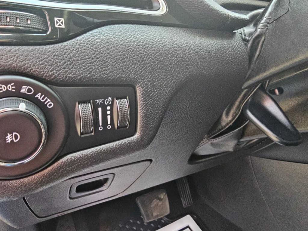 2020 Jeep Cherokee Image 31