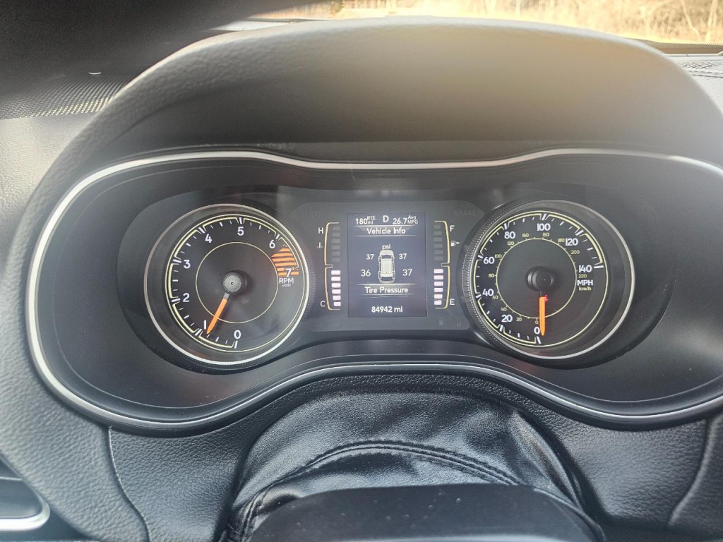 2020 Jeep Cherokee Image 34