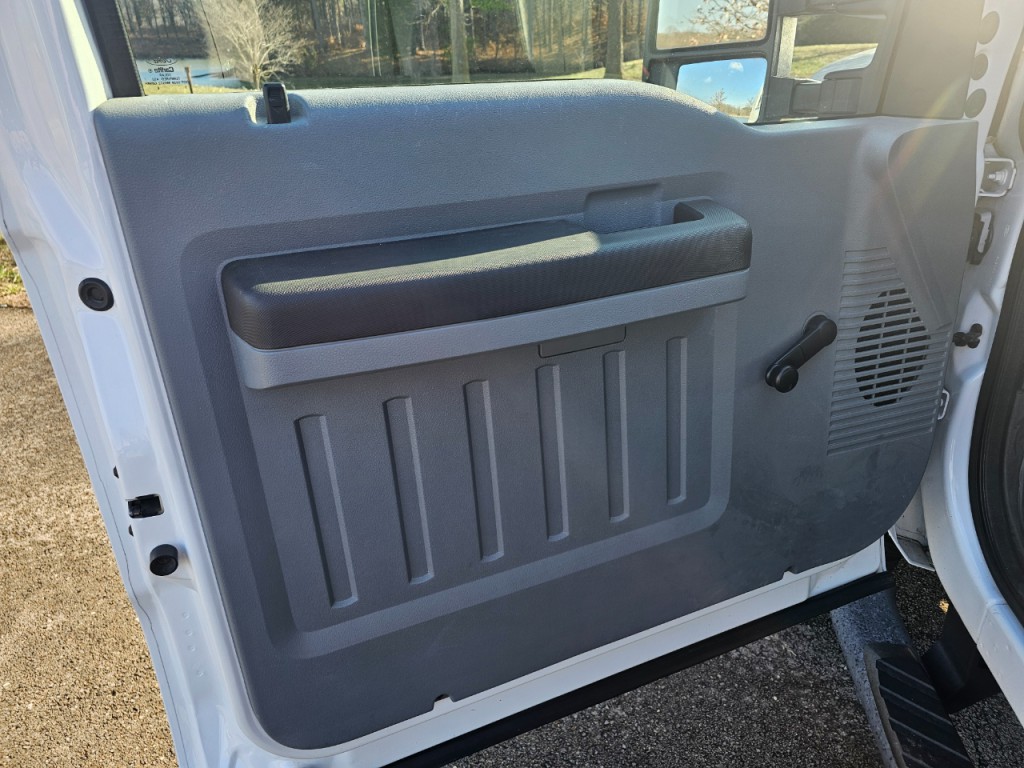 2016 Ford F-250 Image 25