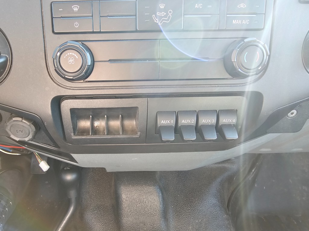 2016 Ford F-250 Image 40