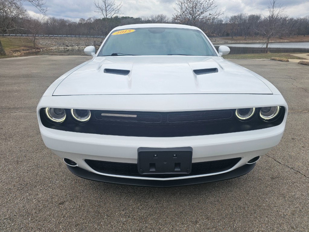 2015 Dodge Challenger Image 13