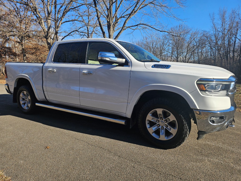 2021 RAM 1500 Image 2