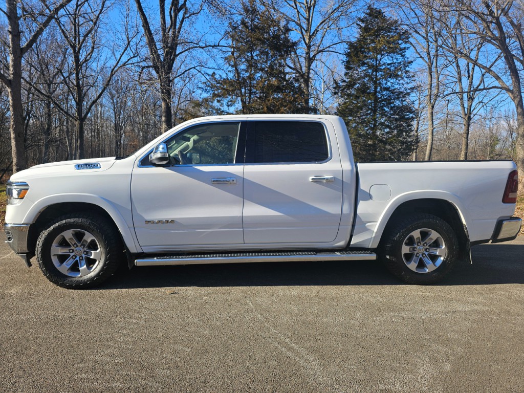 2021 RAM 1500 Image 9