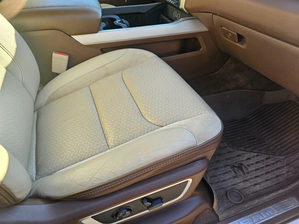 2021 RAM 1500 Image 17