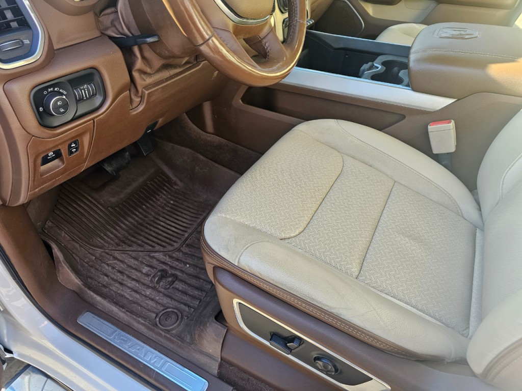 2021 RAM 1500 Image 25