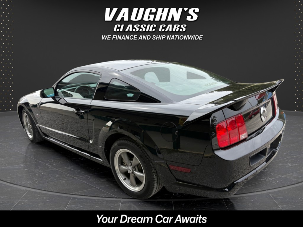 2005 Ford Mustang Image 7