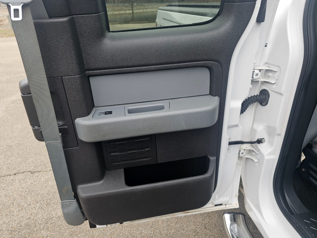 2014 Ford F-150 Image 18