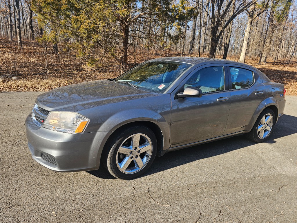 2013 Dodge Avenger Image 6