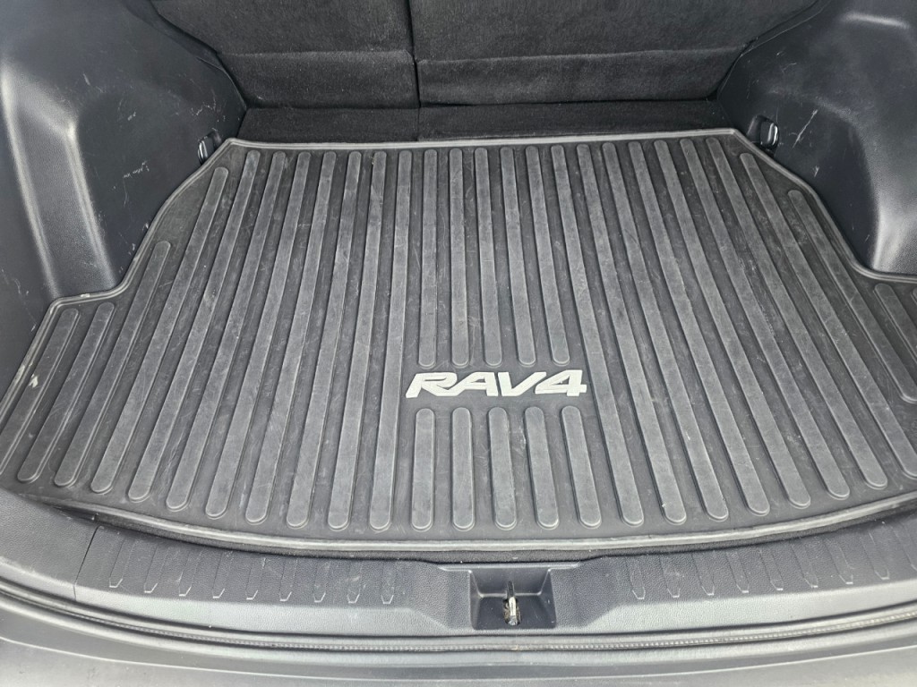 2020 Toyota Rav4 Image 20