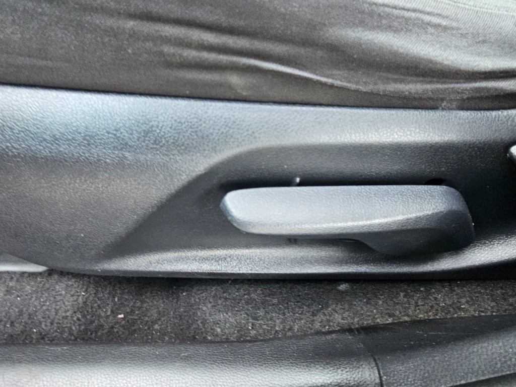 2020 Toyota Rav4 Image 29