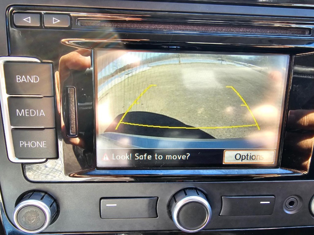 2015 Volkswagen Passat Image 37