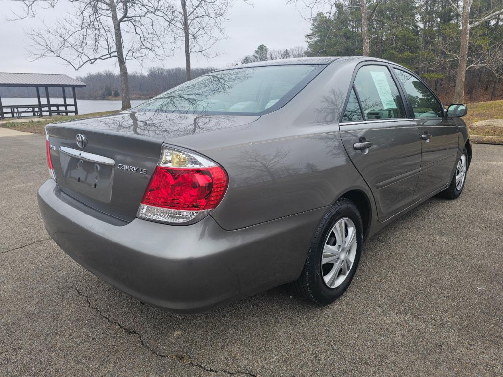 2006 Toyota Camry Image 6