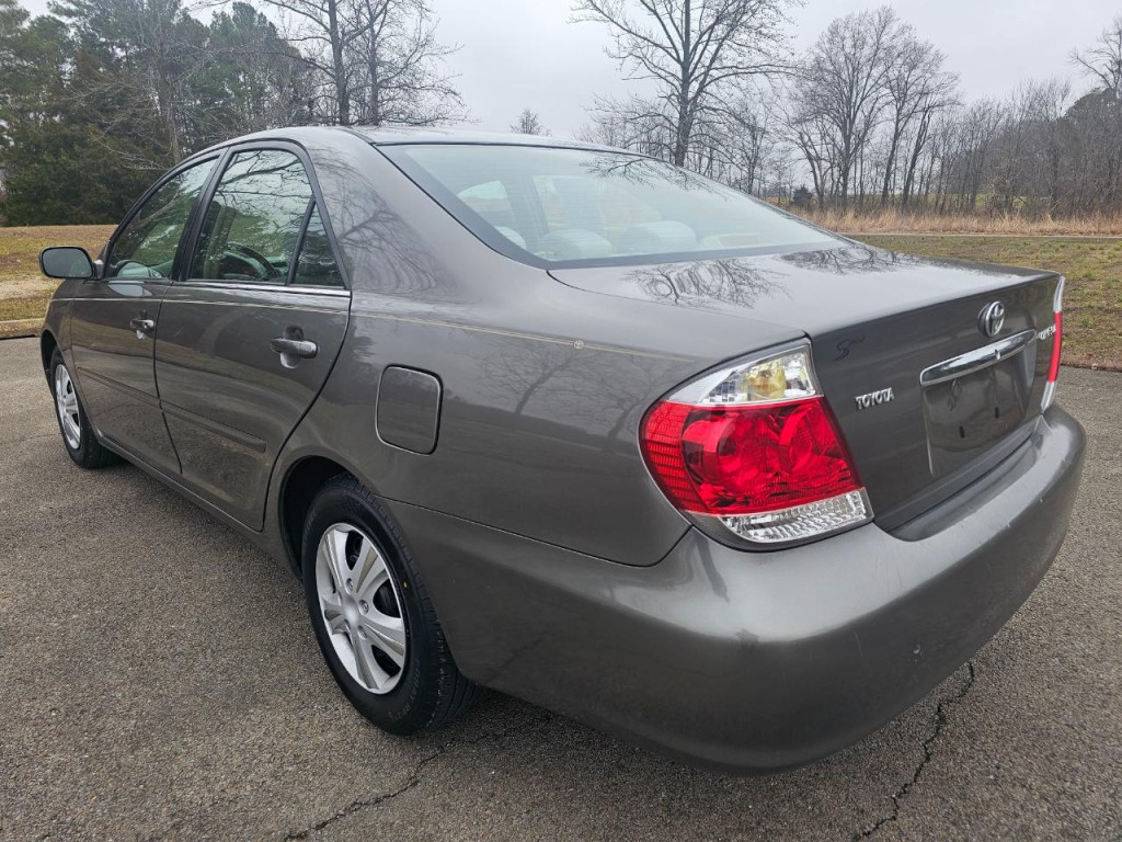 2006 Toyota Camry Image 8