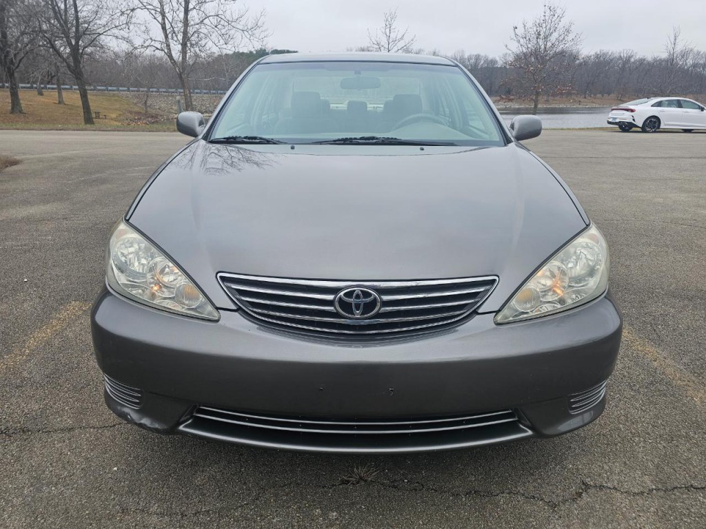 2006 Toyota Camry Image 13