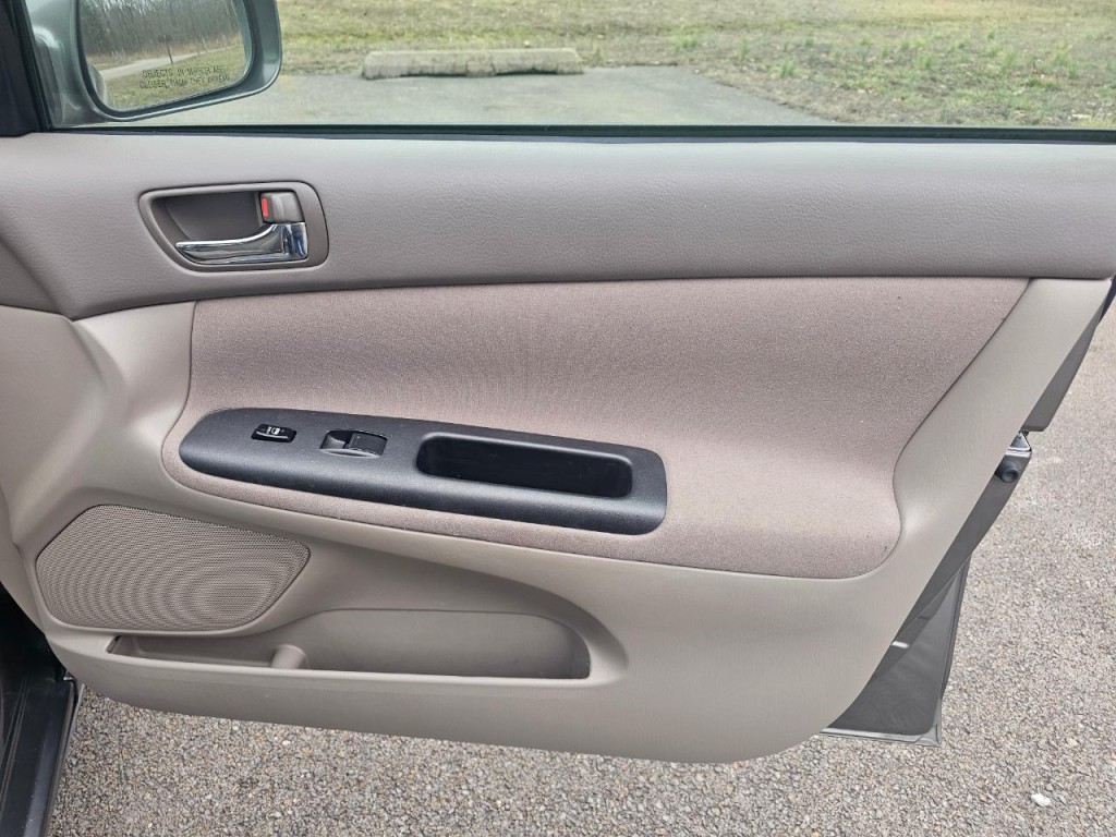 2006 Toyota Camry Image 17