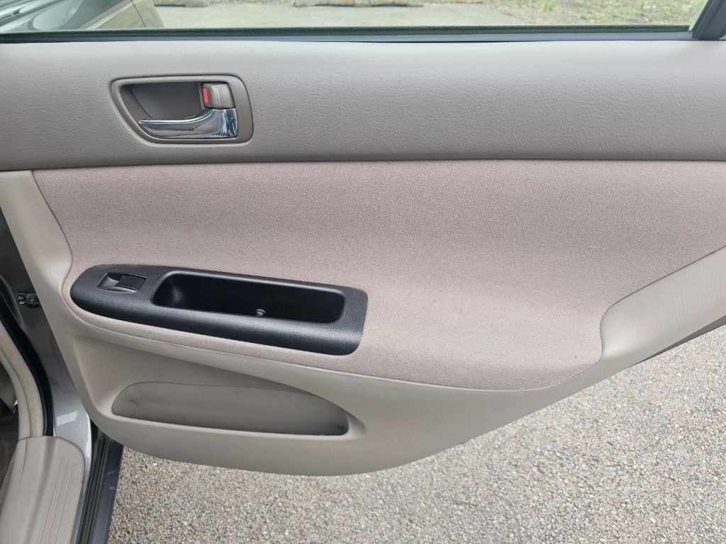 2006 Toyota Camry Image 19