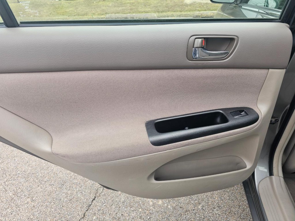 2006 Toyota Camry Image 21