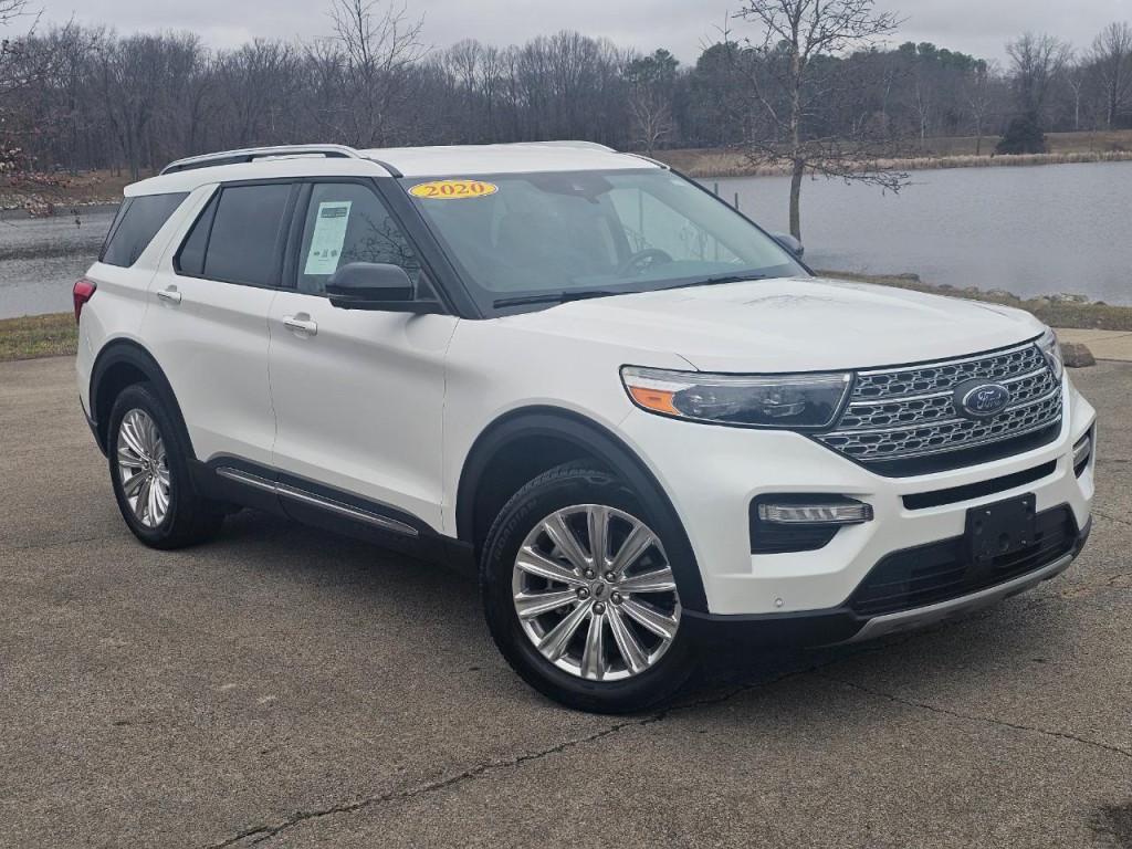 2020 Ford Explorer Image 2