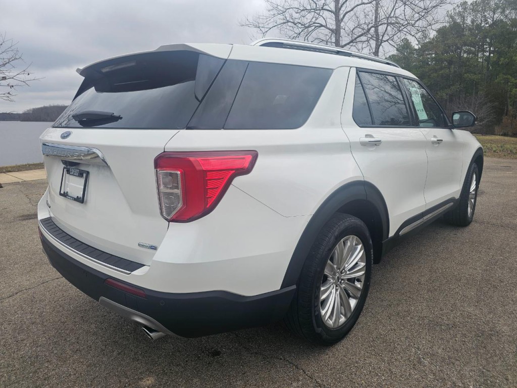 2020 Ford Explorer Image 6