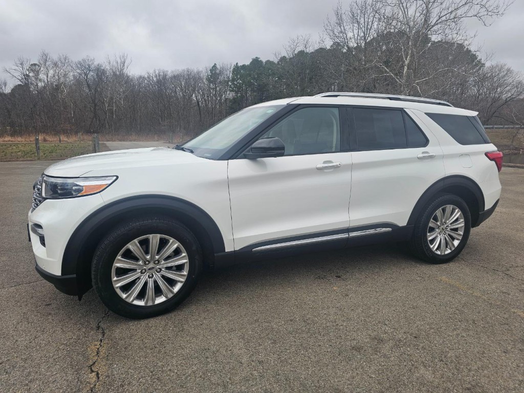 2020 Ford Explorer Image 11