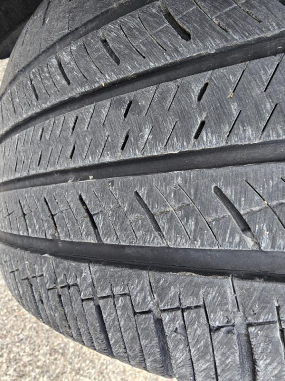 2020 Ford Explorer Image 14