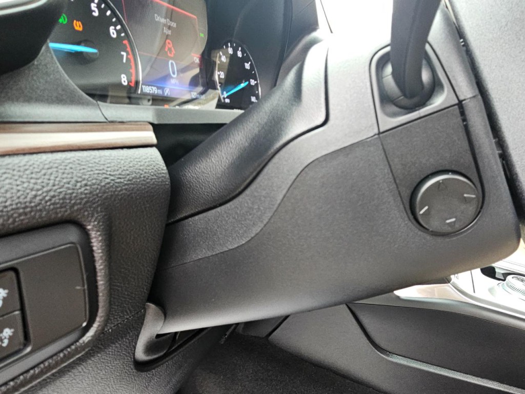 2020 Ford Explorer Image 37