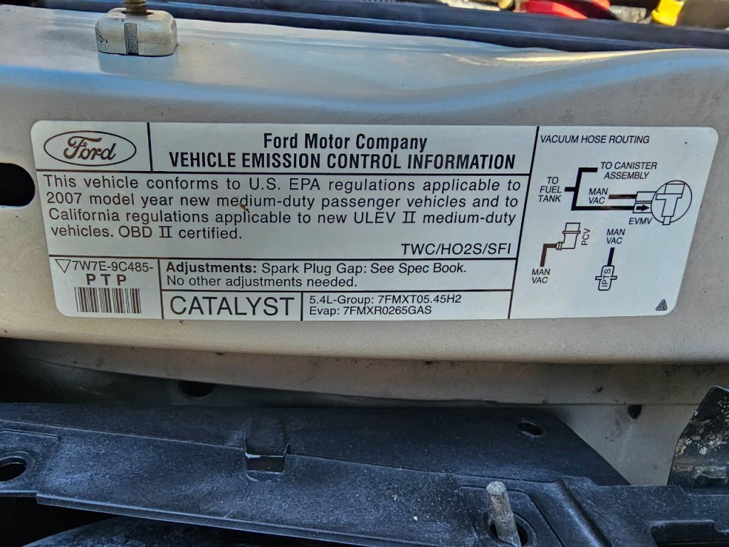 2007 Ford Econoline Image 29