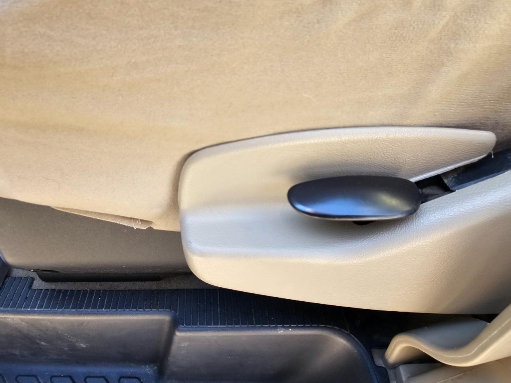 2007 Ford Econoline Image 31