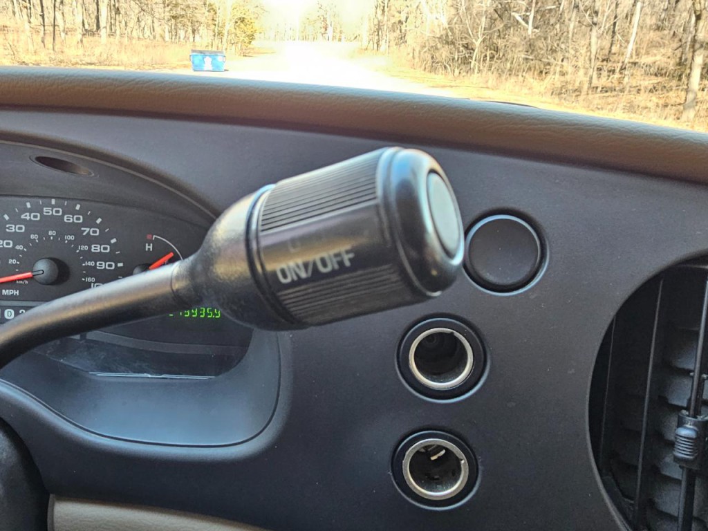 2007 Ford Econoline Image 38