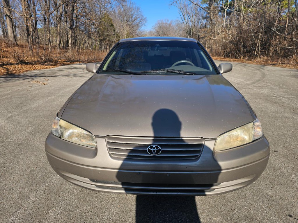 1999 Toyota Camry Image 13