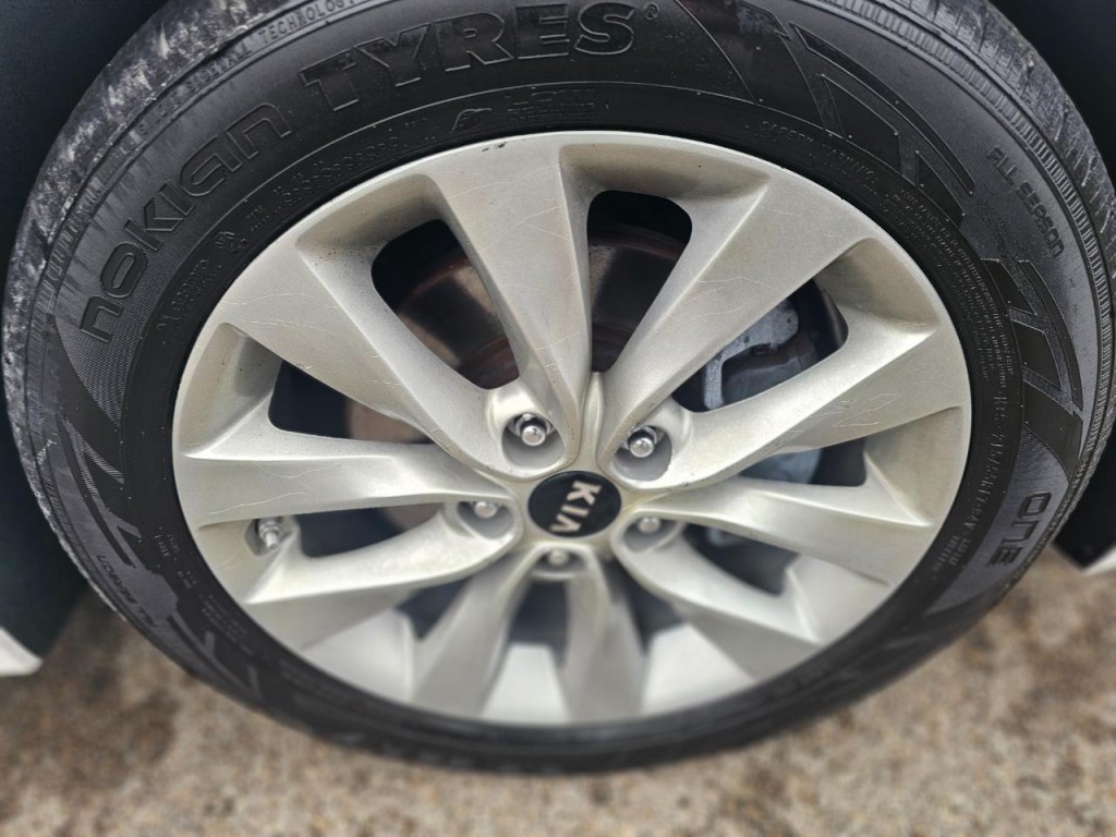 2018 Kia Optima Image 15