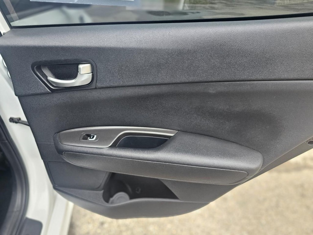 2018 Kia Optima Image 18