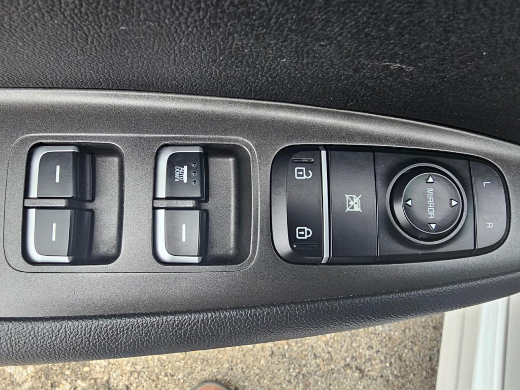 2018 Kia Optima Image 29