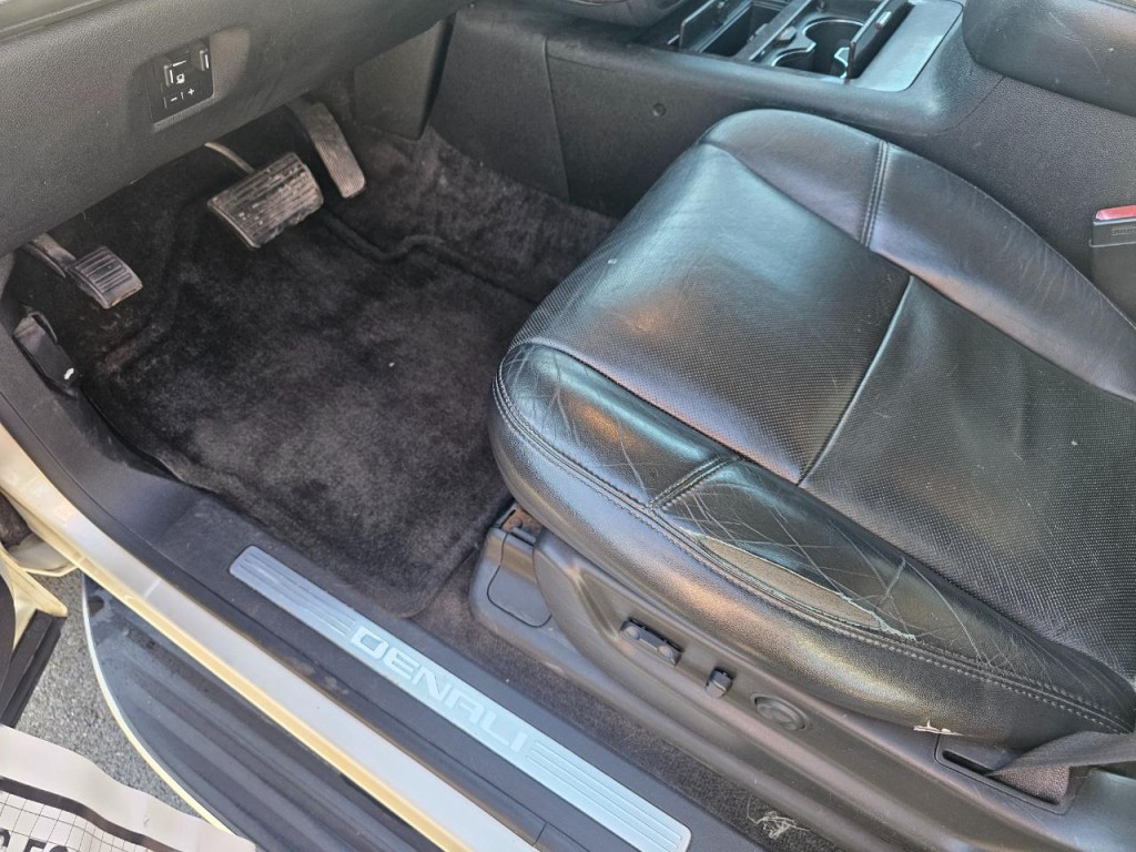 2014 GMC Yukon Image 29