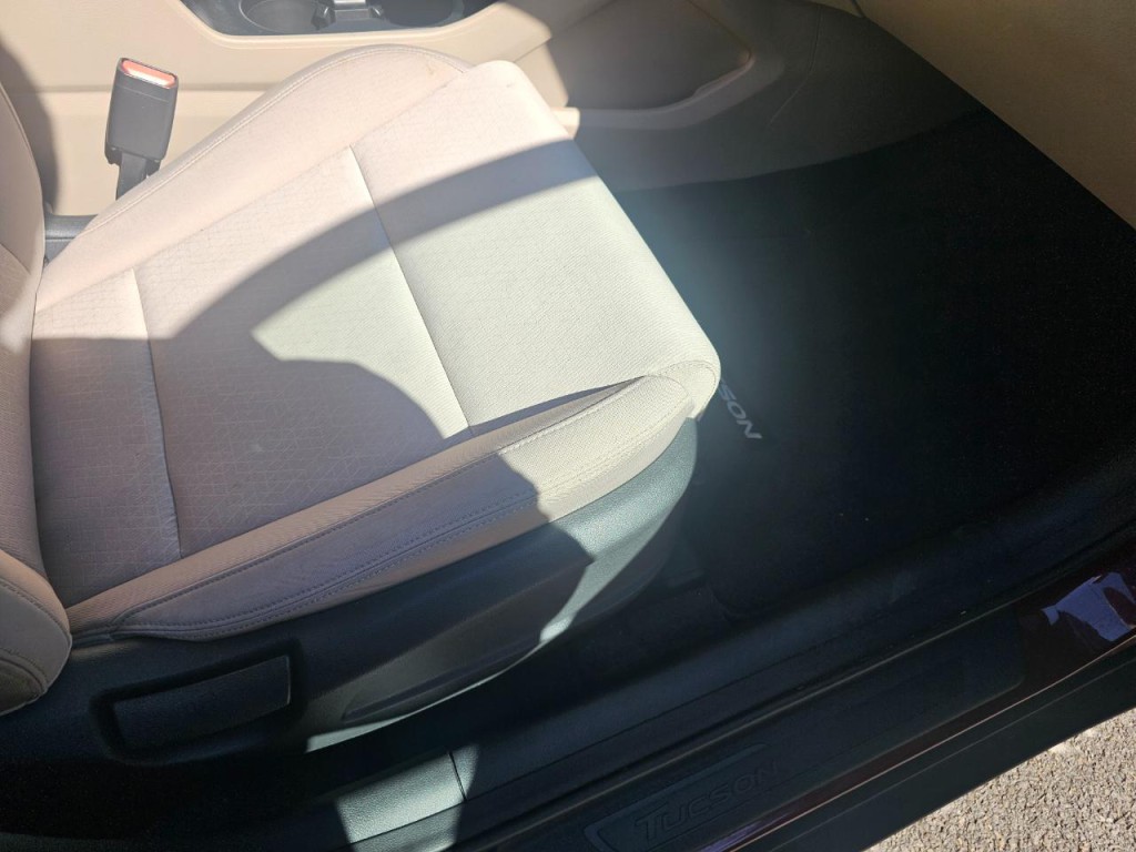 2017 Hyundai Tucson Image 8