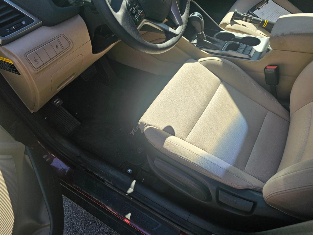 2017 Hyundai Tucson Image 12