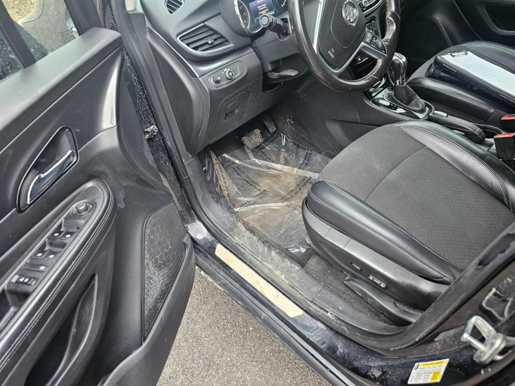 2019 Buick Enclave Image 8