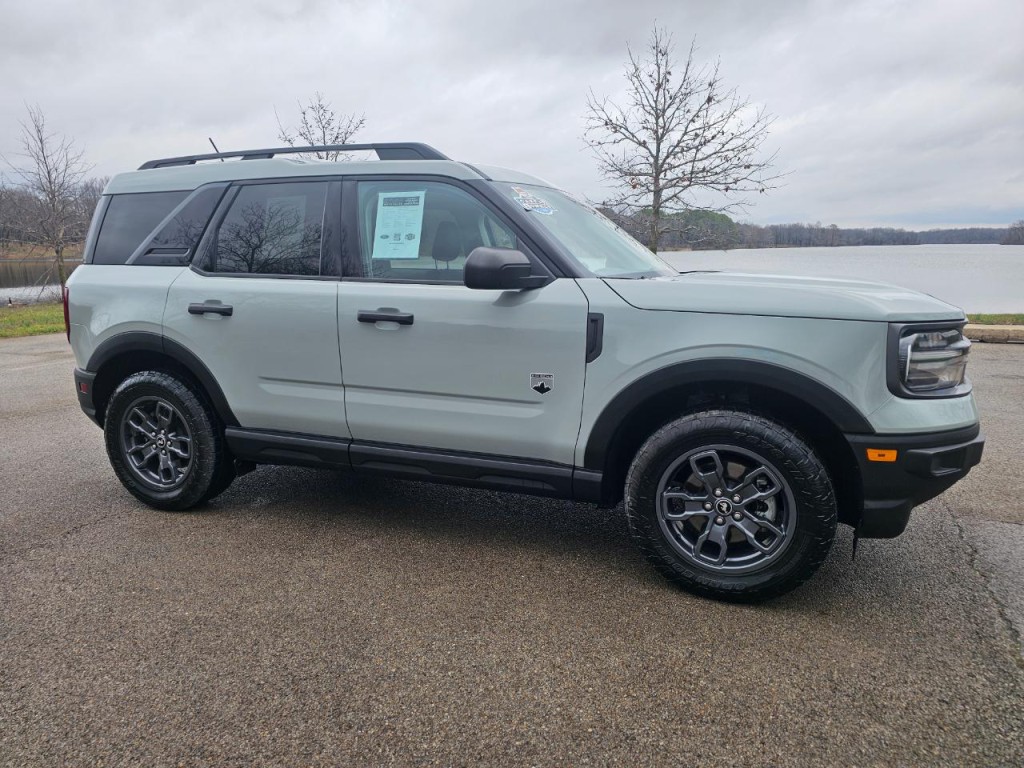 2024 Ford Bronco Image 3