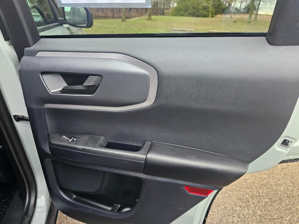 2024 Ford Bronco Image 18