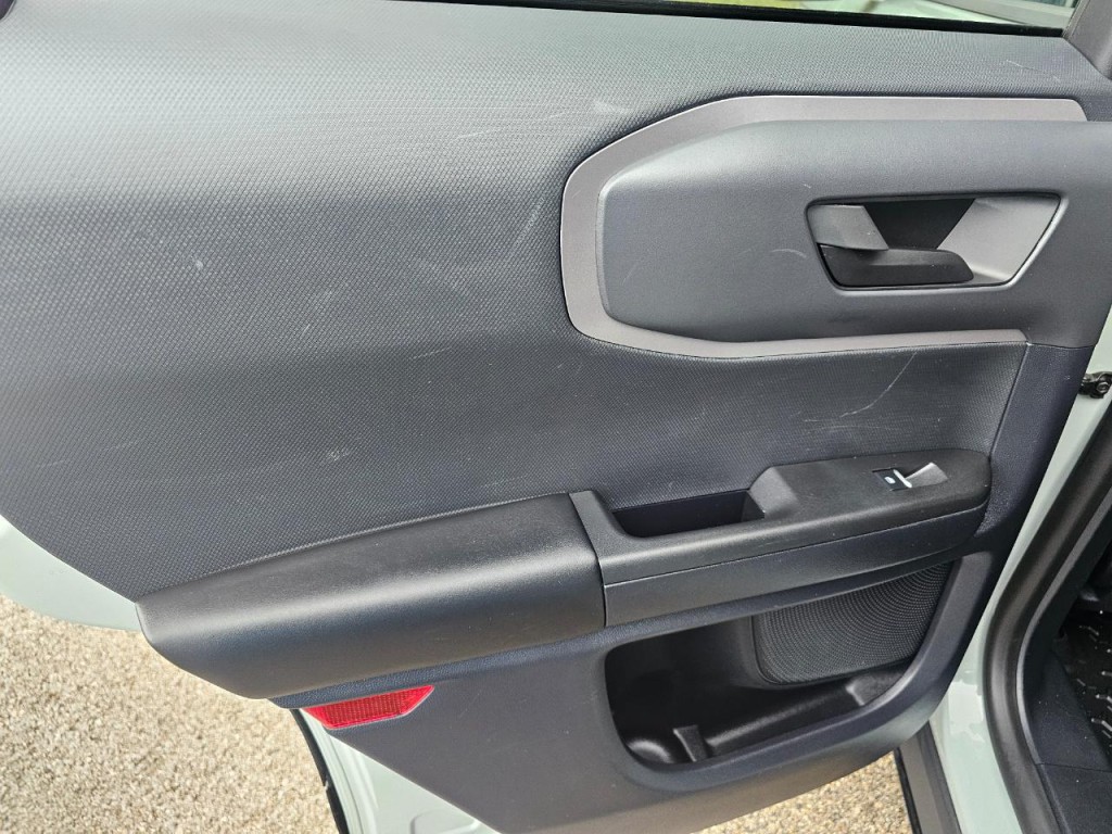 2024 Ford Bronco Image 21