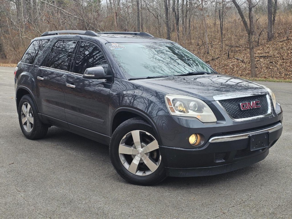 2012 GMC Acadia Image 2