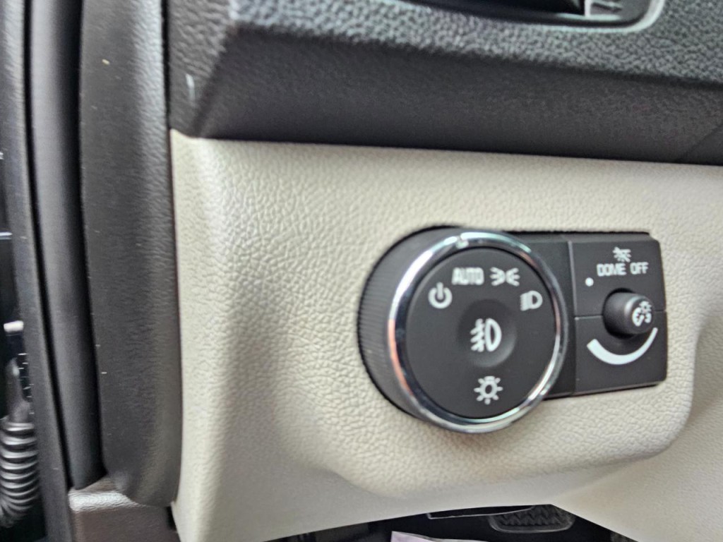 2012 GMC Acadia Image 35