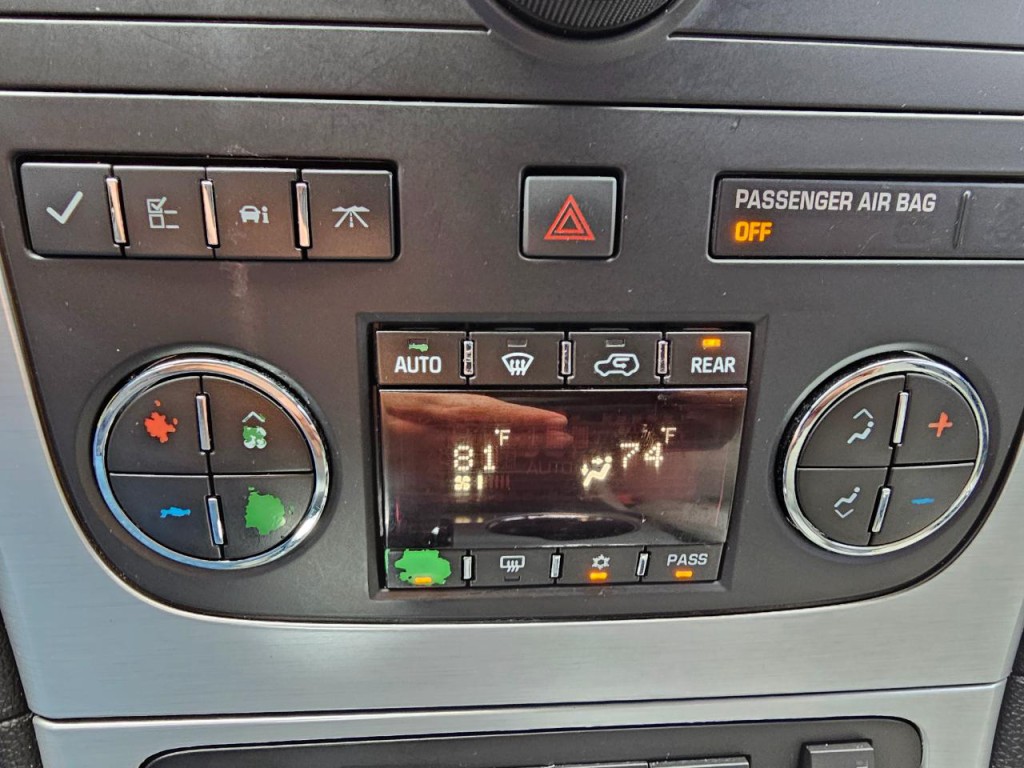 2012 GMC Acadia Image 43