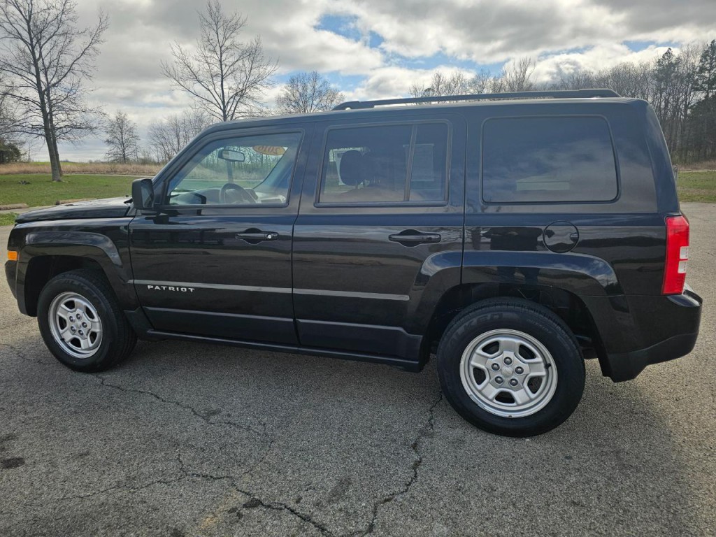 2016 Jeep Patriot Image 9