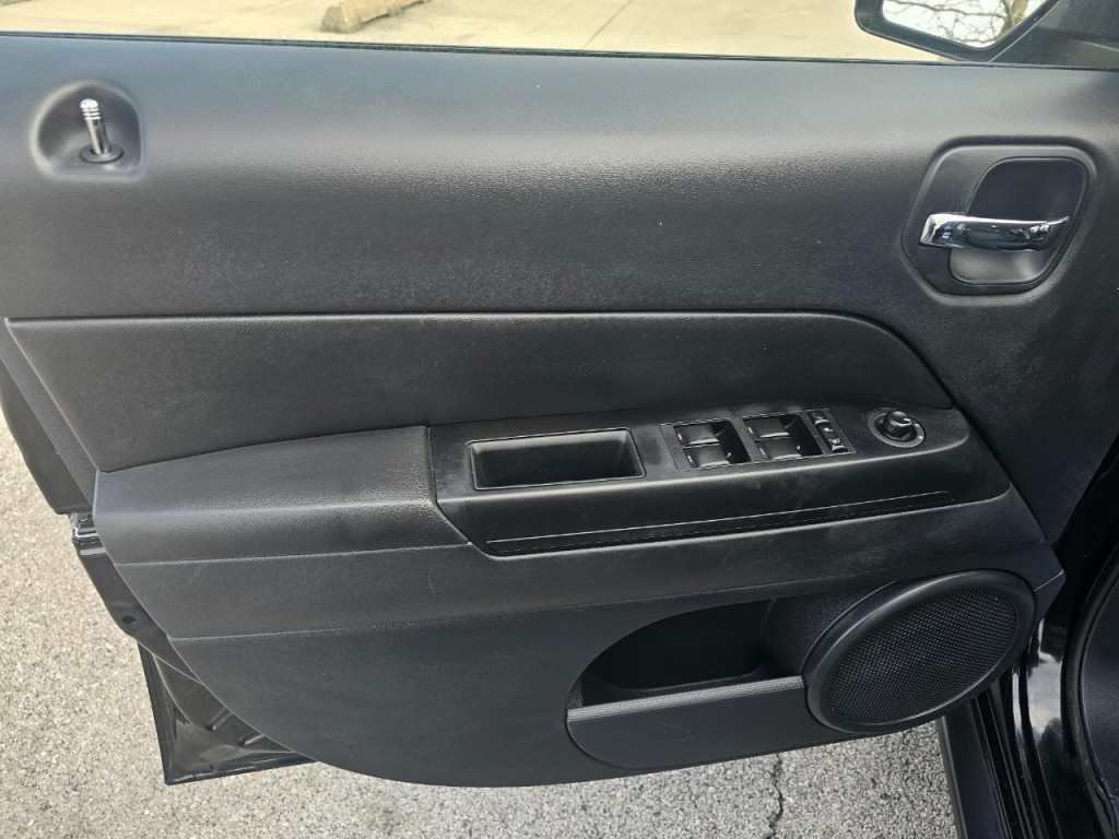 2016 Jeep Patriot Image 24